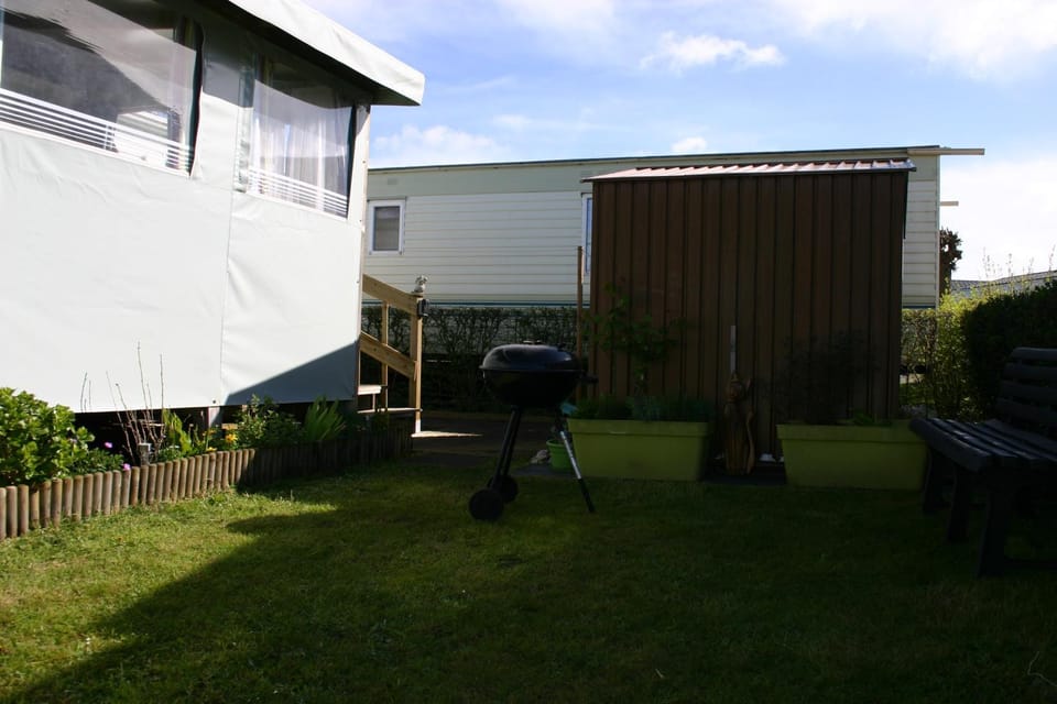 Garden, Garden view