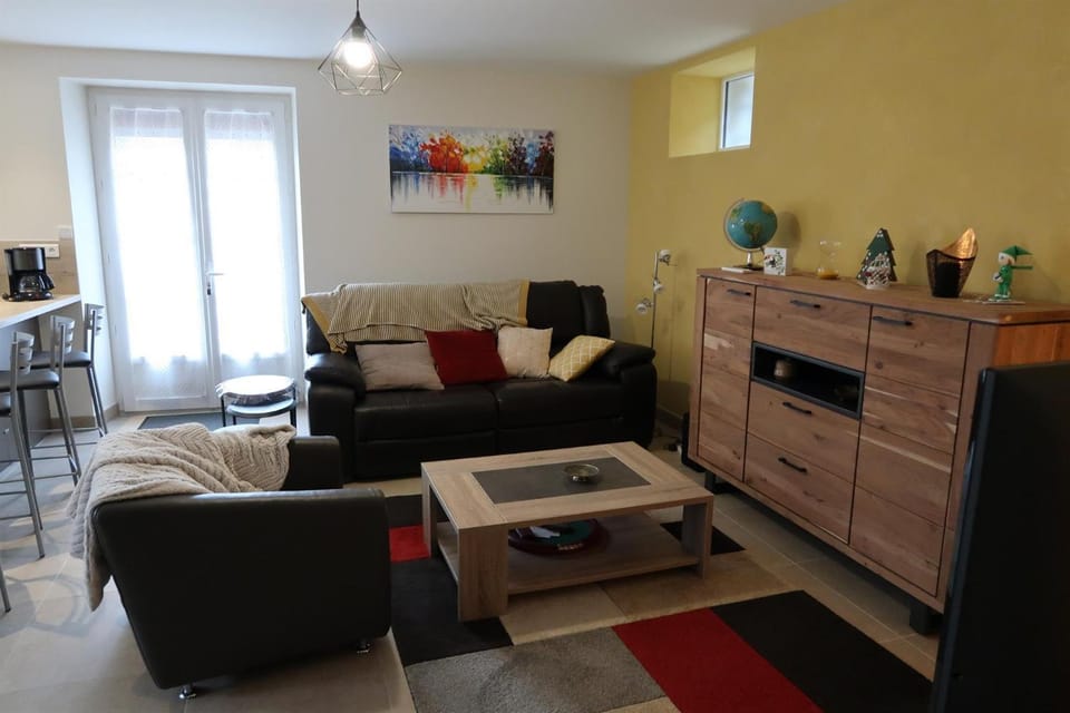 Les Prés de Bondus House in Bourgogne-Franche-Comté
