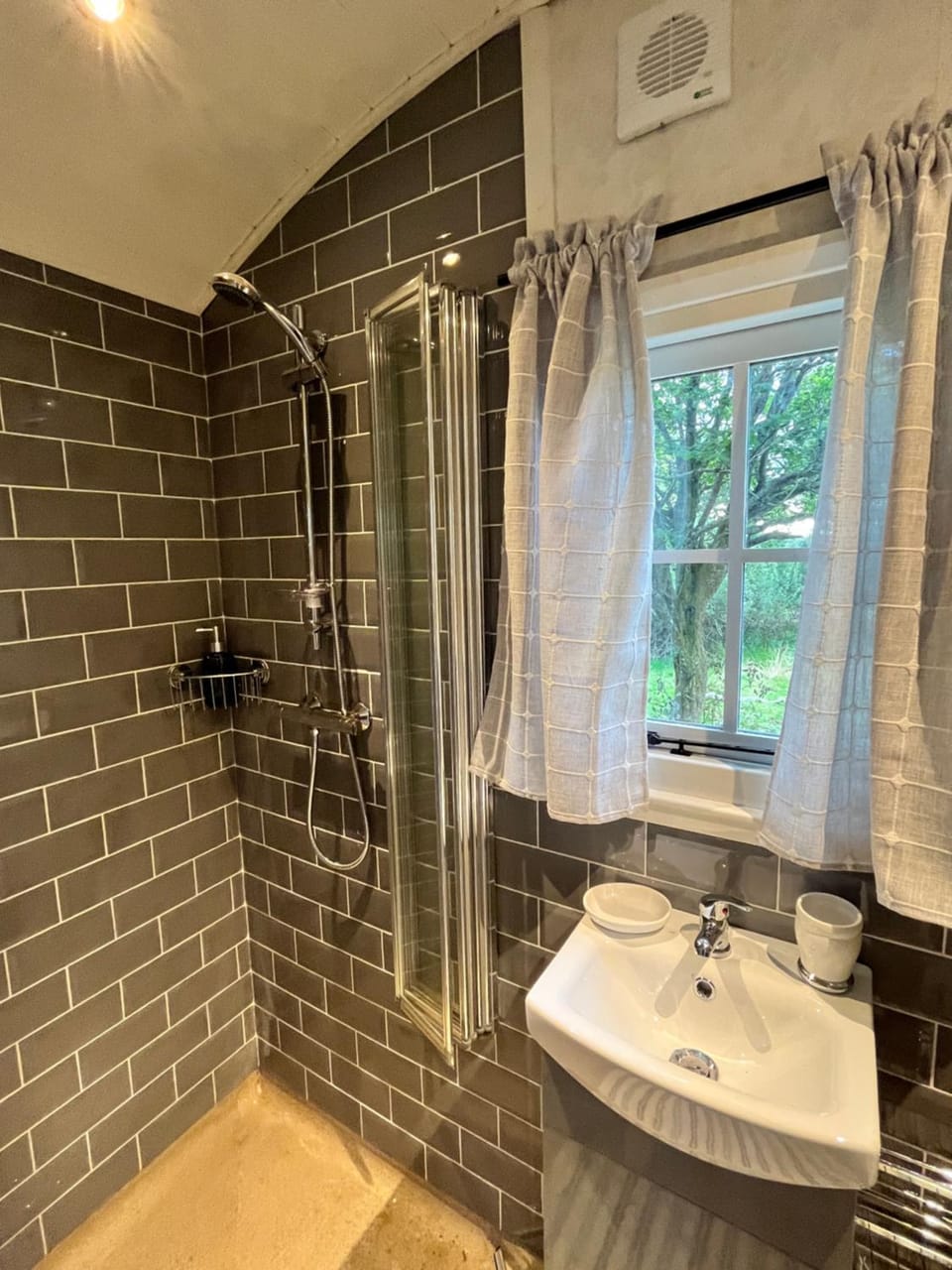 Shower, Bathroom