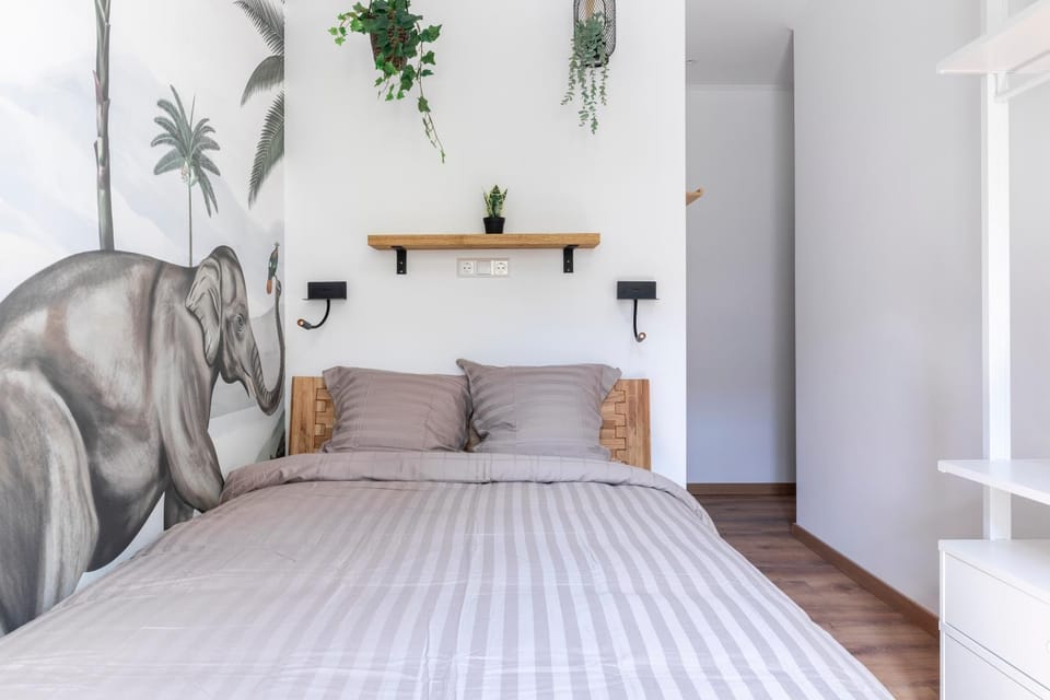 IQS Rooms - Chambre double avec salle de bain Apartment in Luxembourg