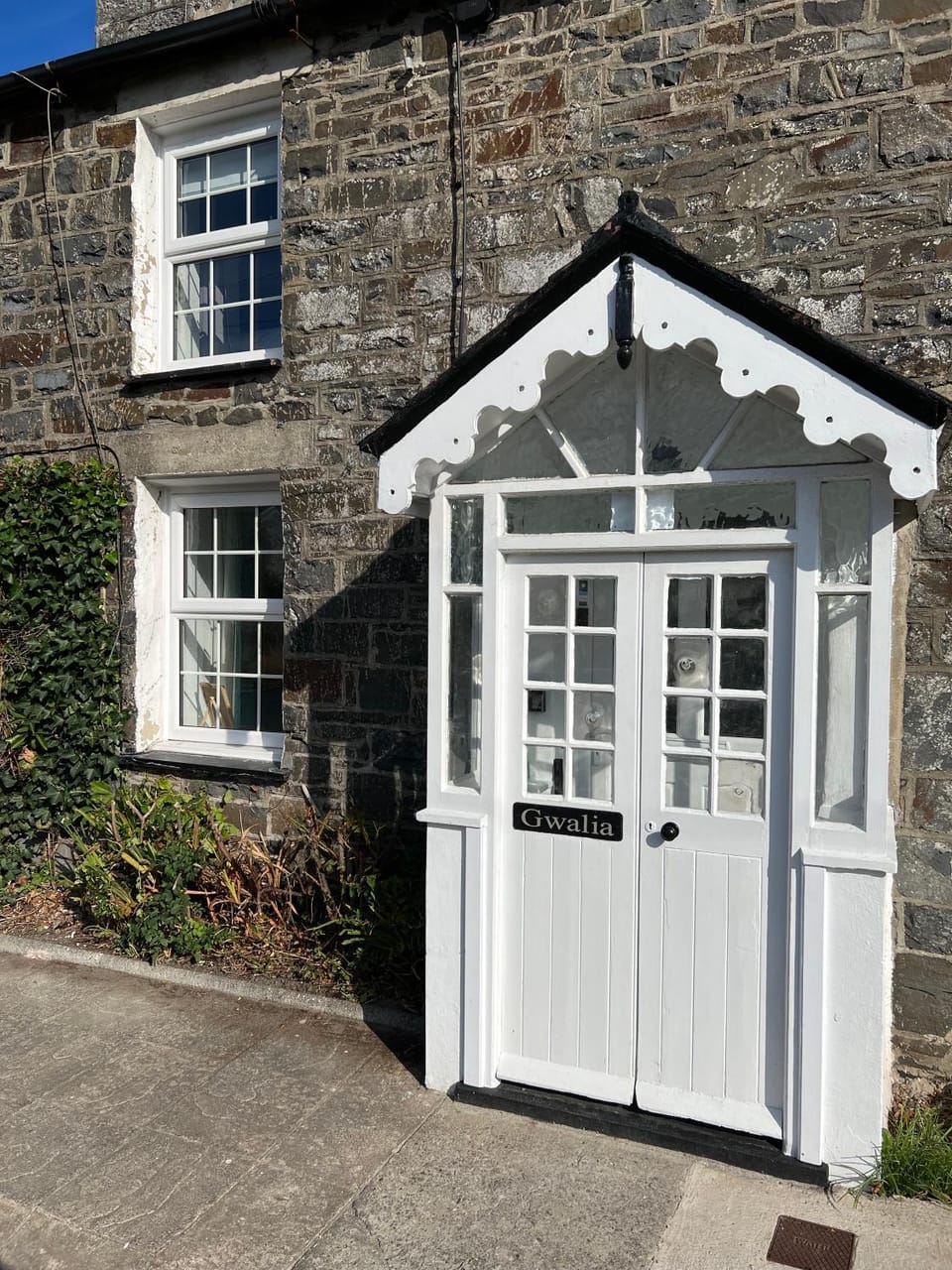 Property building, Facade/entrance