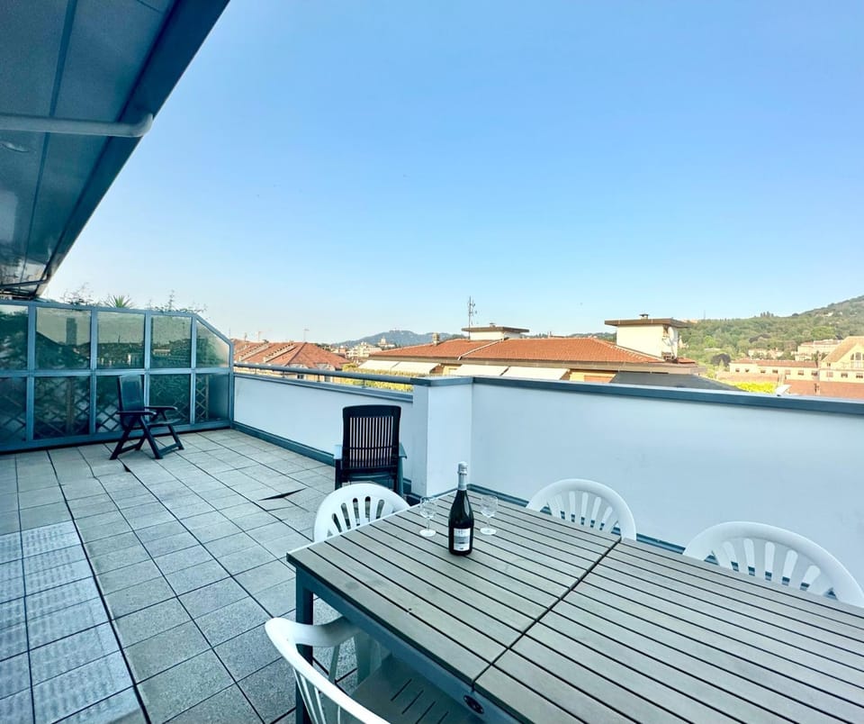 Hostdomus - Turin Rooftop Apartment in Turin