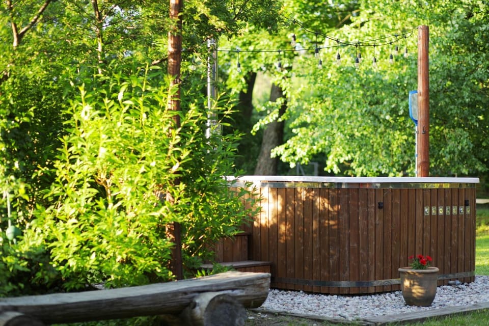 Garden, Swimming pool