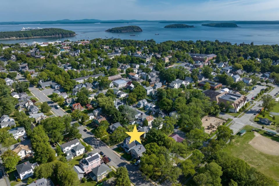 Cozy 1 BR with 4min Walk to Downtown x Blueberry Hill x Apartment in Acadia National Park