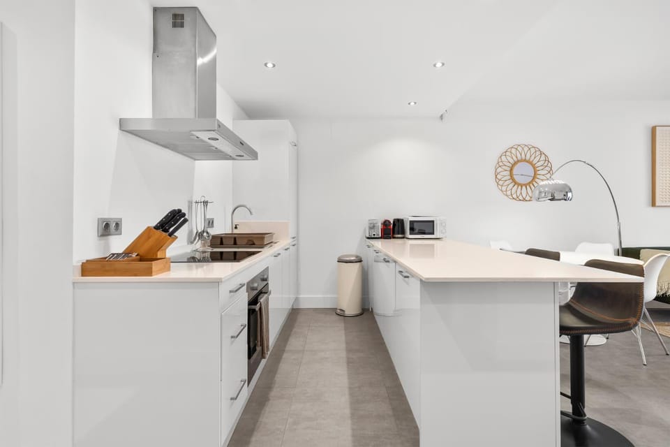 Modern 3 bed Apartment in Puerto Banus, Marbella Apartment in Marbella