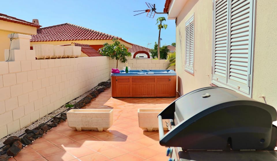 Villa Julia Relax Dream Holiday Villa in Canary Islands