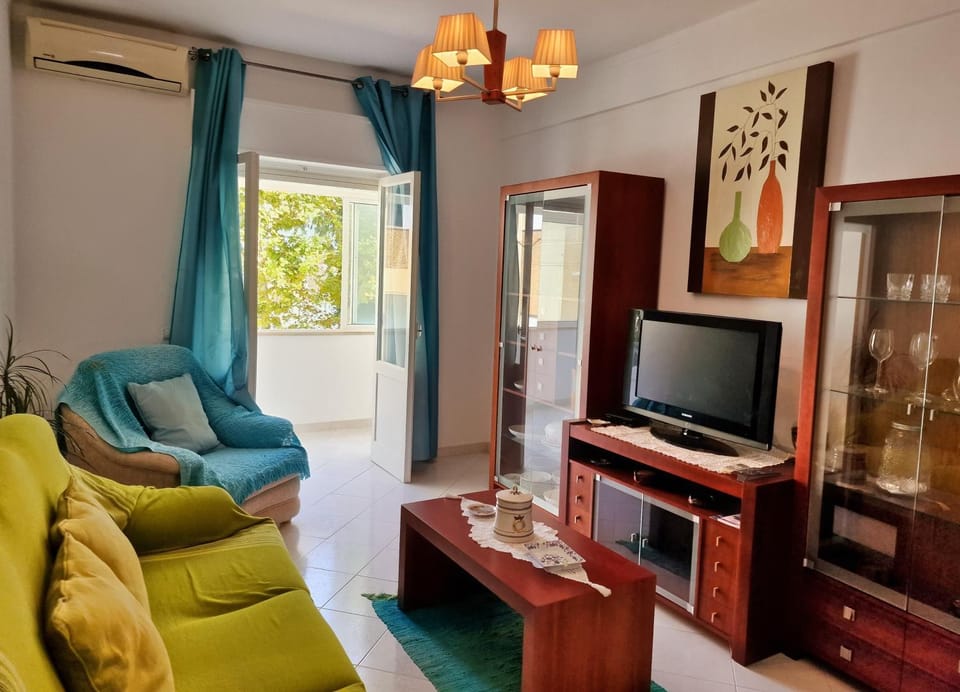 Tavira City Center 3Br Apartment in Tavira