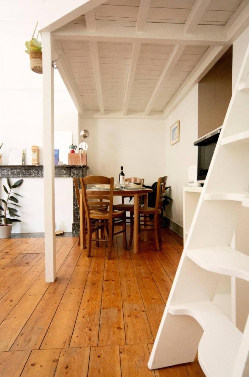 Private flat just a stone's throw from Flagey Apartment in Ixelles
