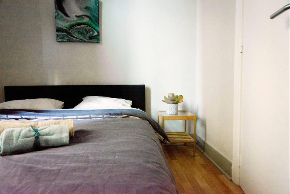 Private flat just a stone's throw from Flagey Apartment in Ixelles