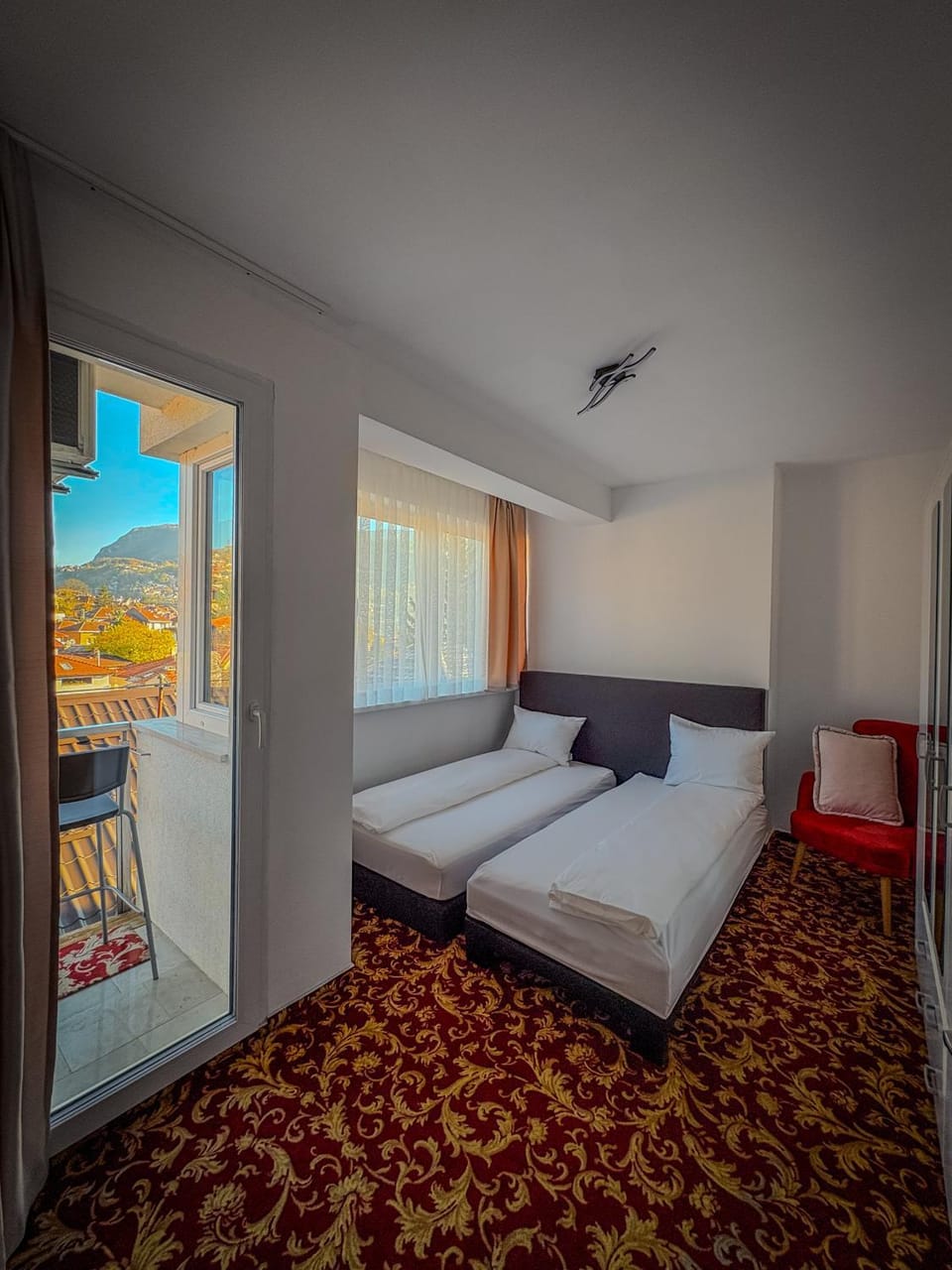 Bed, Balcony/Terrace, Bedroom