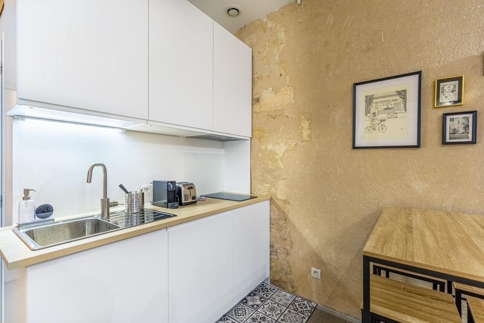 GuestReady - Cozy apt in Frederic & Isabelle place Apartment in Bordeaux