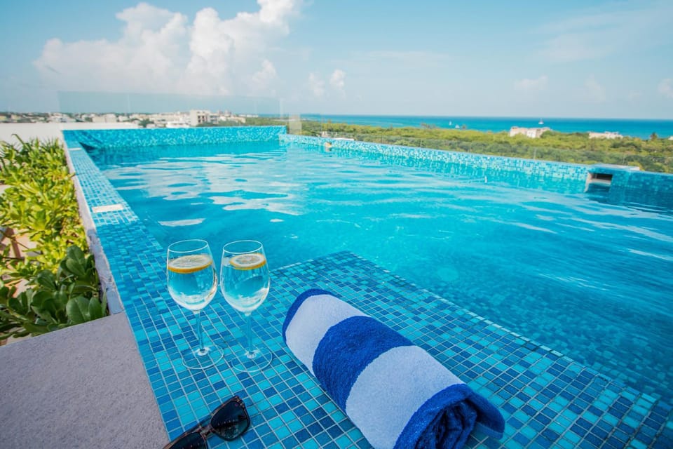 Sea view, Swimming pool