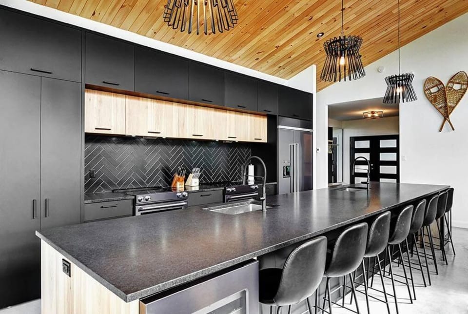 Blanc 24 - Les Chalets Alpins, Stoneham Chalet in Quebec
