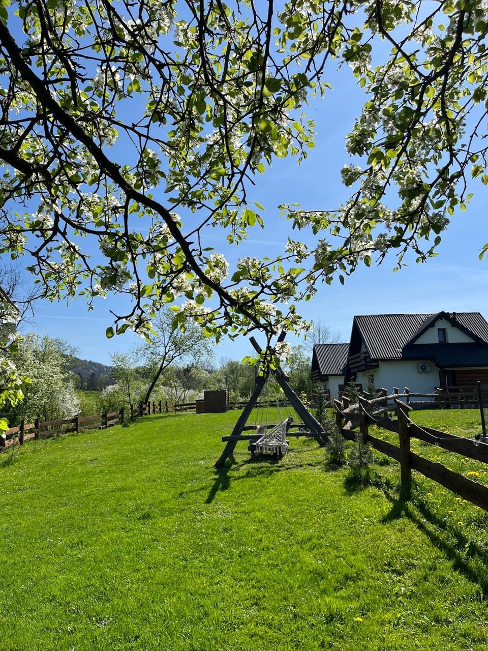 Domki nad rzeką- Smerekowiec House in Lesser Poland Voivodeship