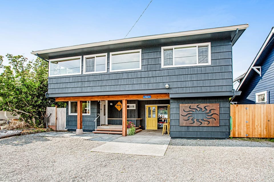 Point Perfect House in Bainbridge Island