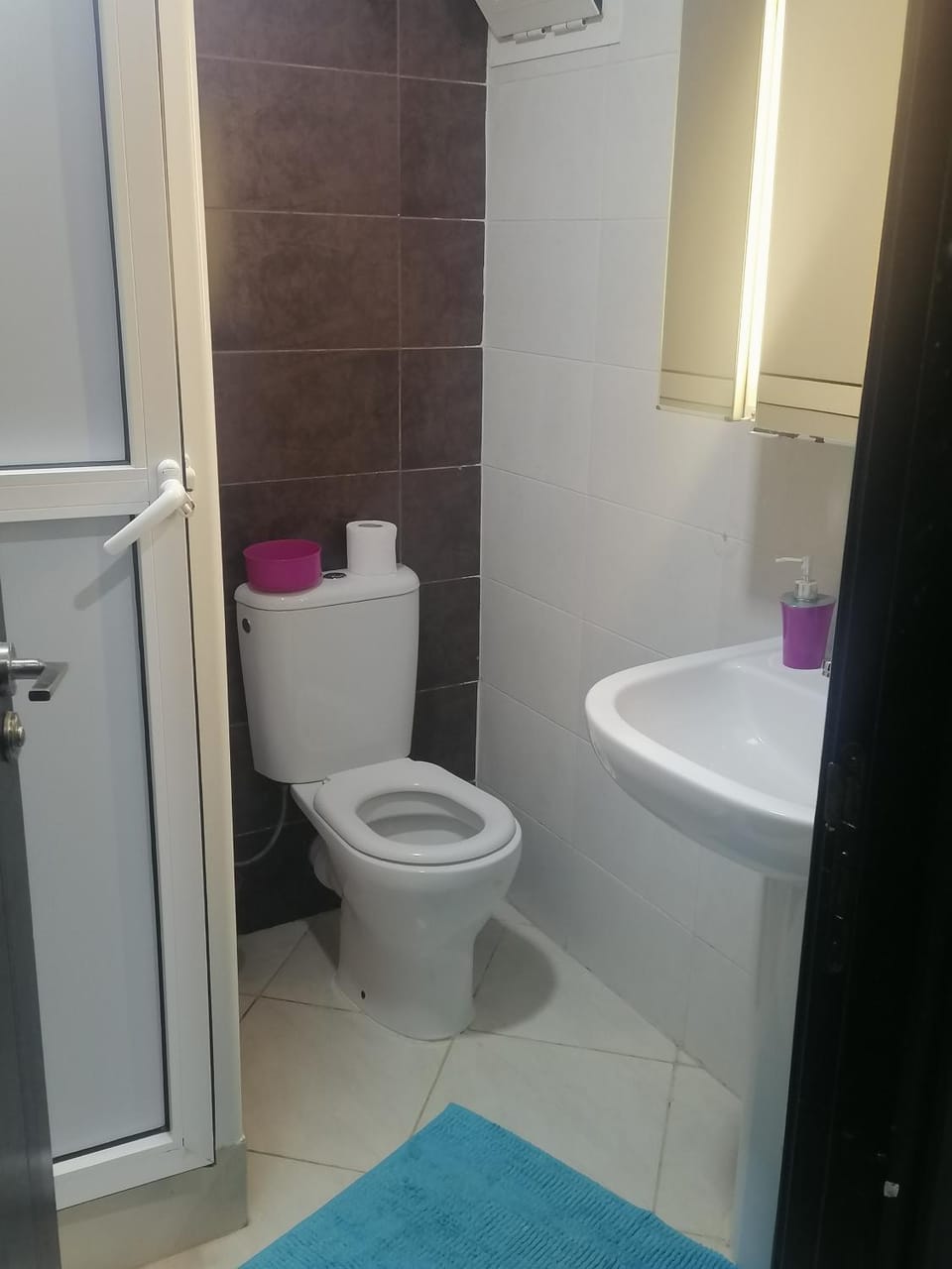 Toilet, Bathroom