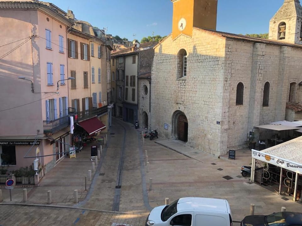 City view, Street view