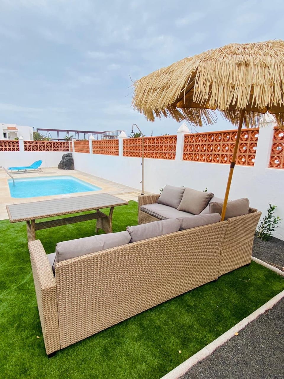 Garden, Swimming pool