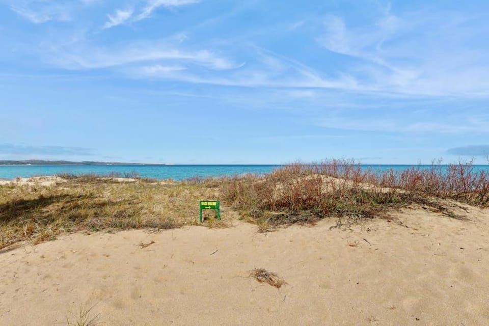 Sandpiper 2 House in Sleeping Bear Dunes