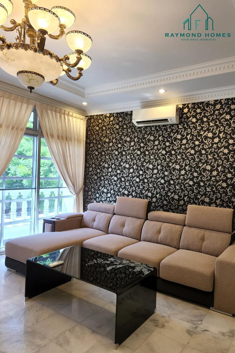99 Kelawei Apartment in George Town