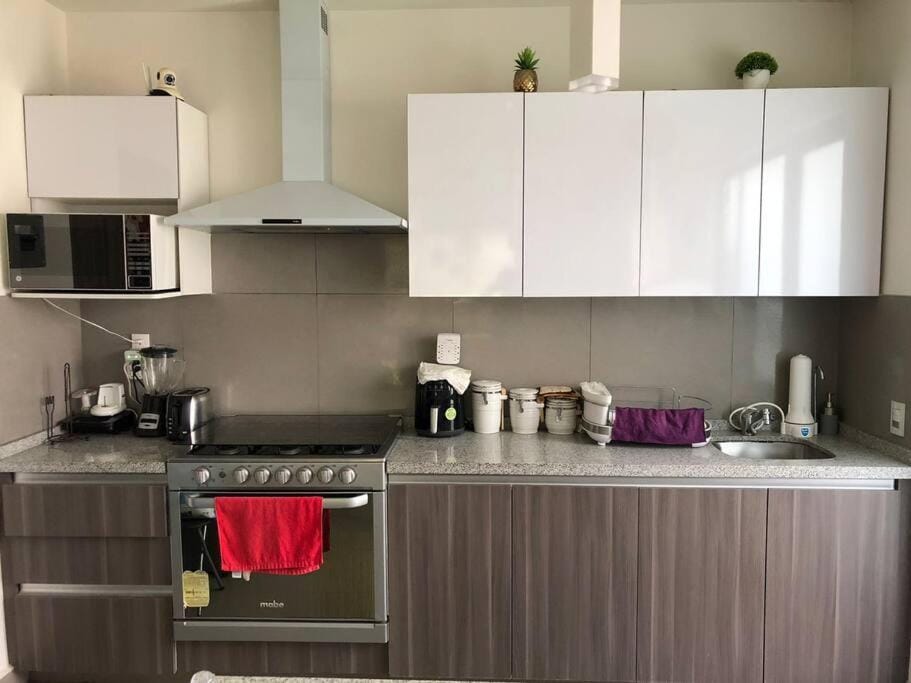 Beautiful 3BR townhouse with on-premises parking Villa in State of Mexico