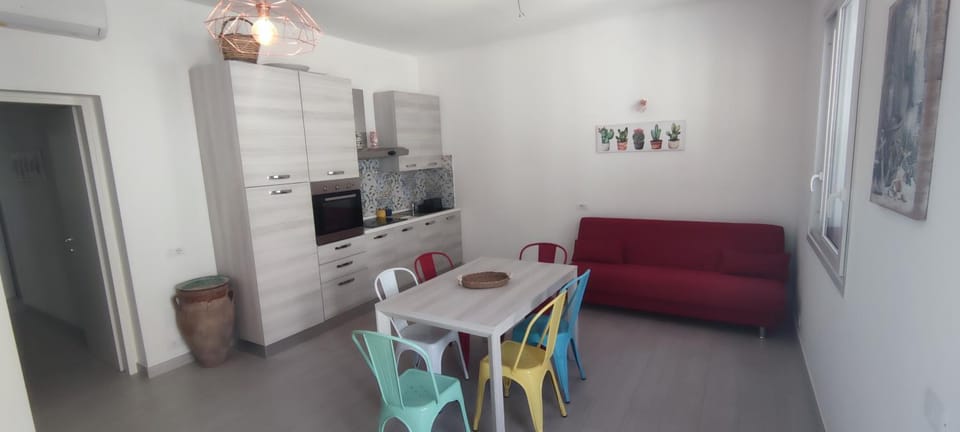 Communal lounge/ TV room, Kitchen or kitchenette, Seating area, Dining area, kitchen