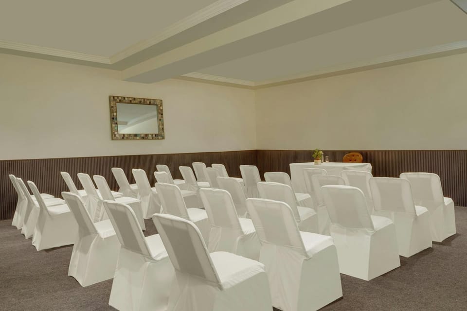 Meeting/conference room
