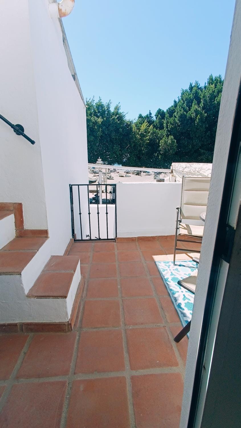 View (from property/room), Balcony/Terrace