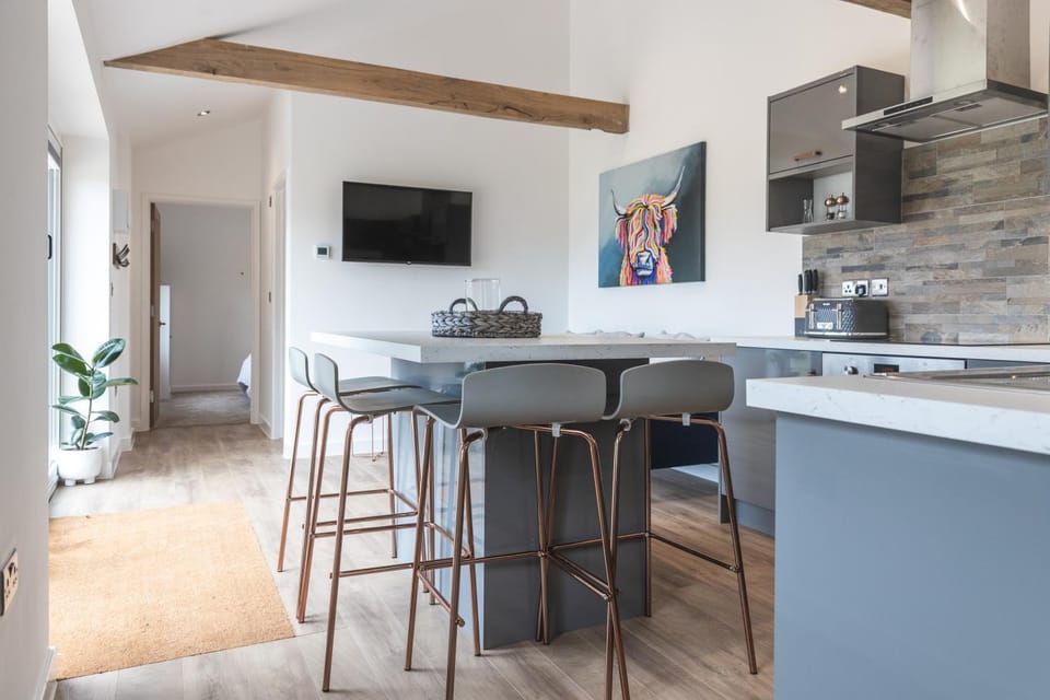 Kitchen or kitchenette, Living room, Dining area