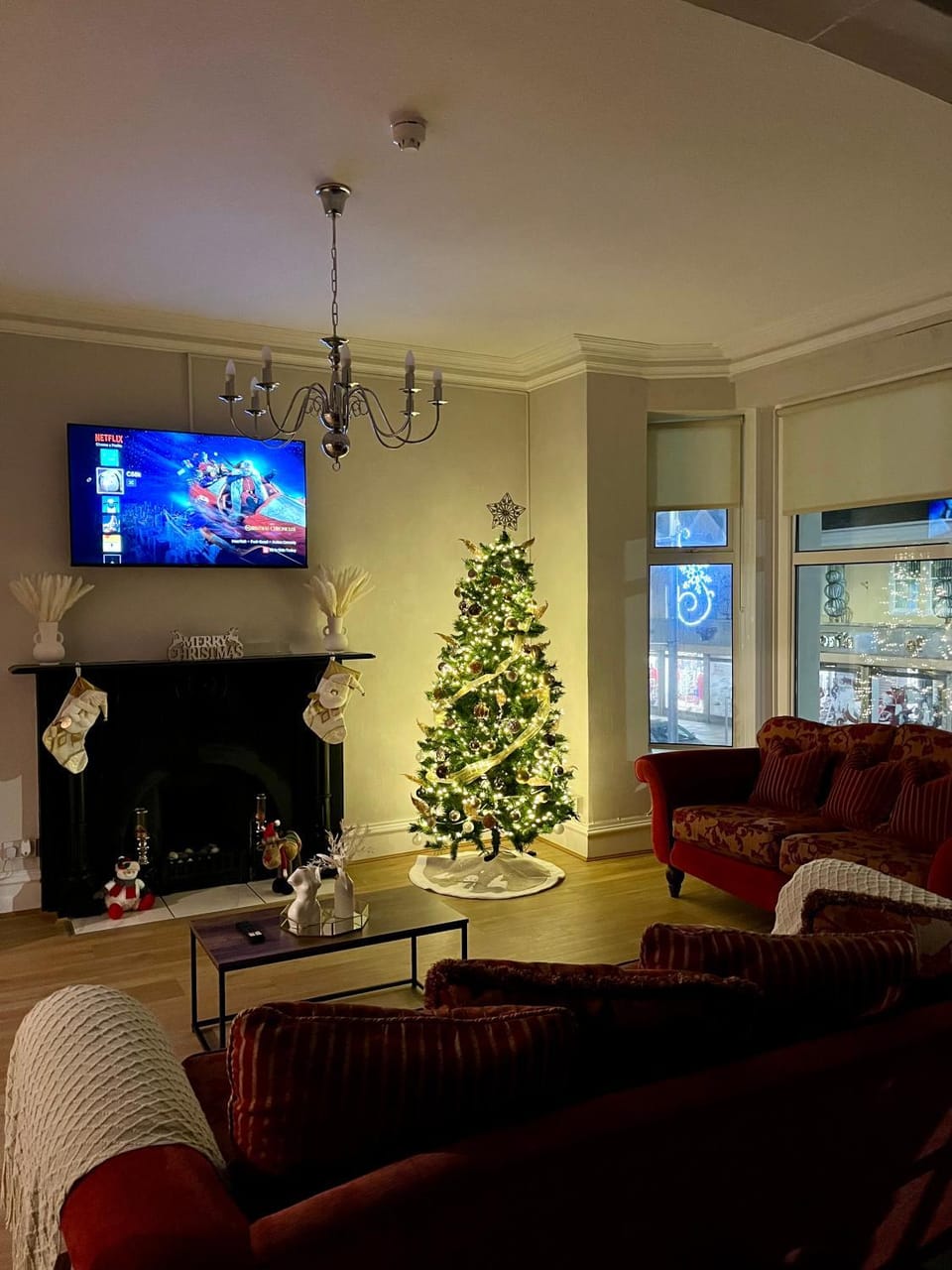 57 Main Street Newcastle Luxury Central Apartment Apartment in Northern Ireland