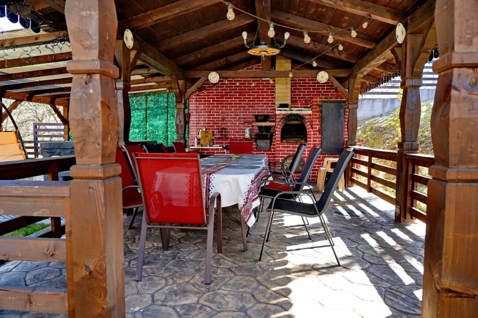 Agropensiunea turistică La Rusu Villa in Romania