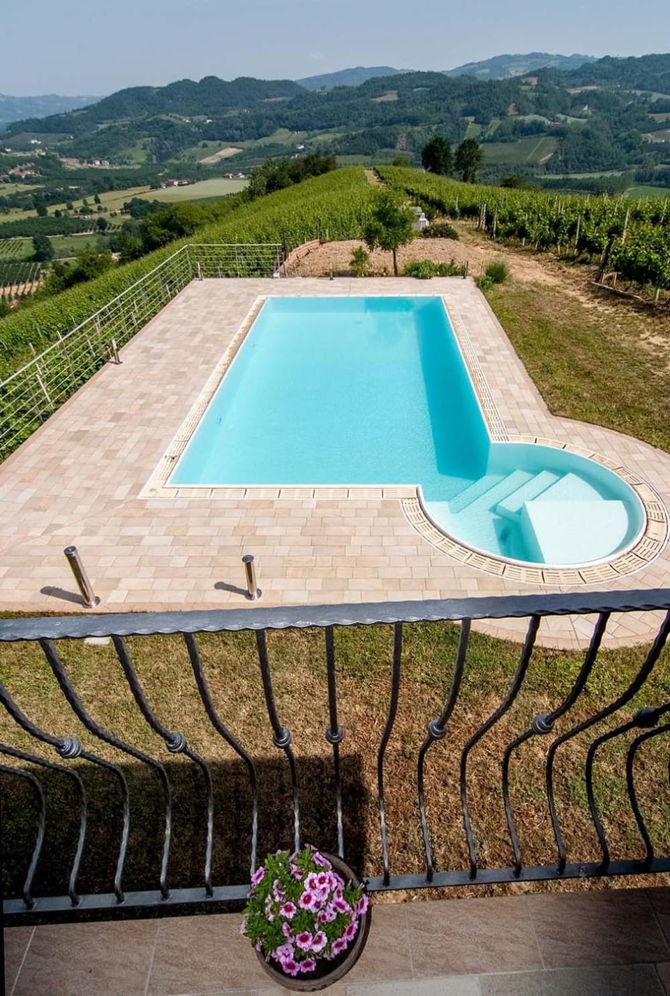Pool view, Swimming pool