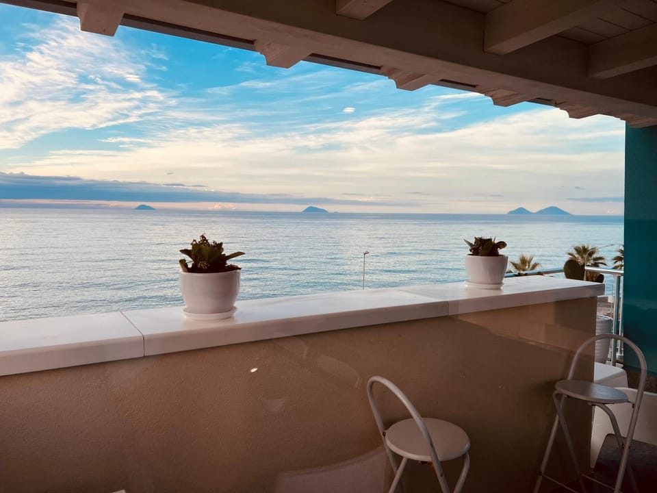 "I MORI LUXORY APARTMENTS" - Attico mansardato con incantevole vista mare Apartment in Sicily