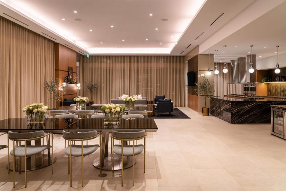 Lounge or bar