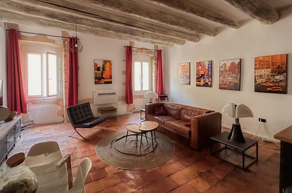 LE LOFT ESTIENNE D'ORVES Apartment in Marseille