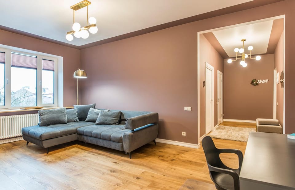 Living room, Seating area, Guests, Guests