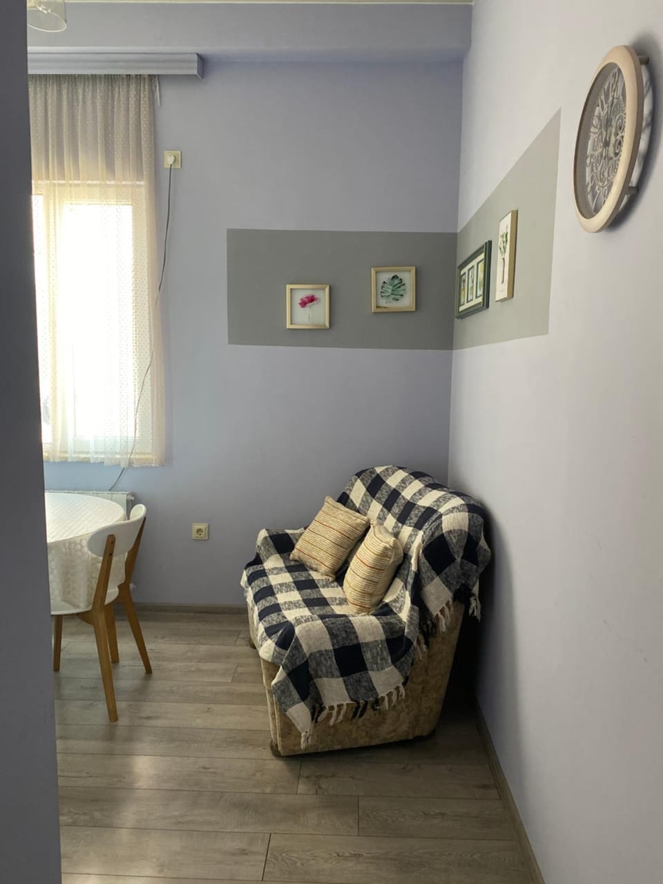 Living room, Photo of the whole room, Seating area