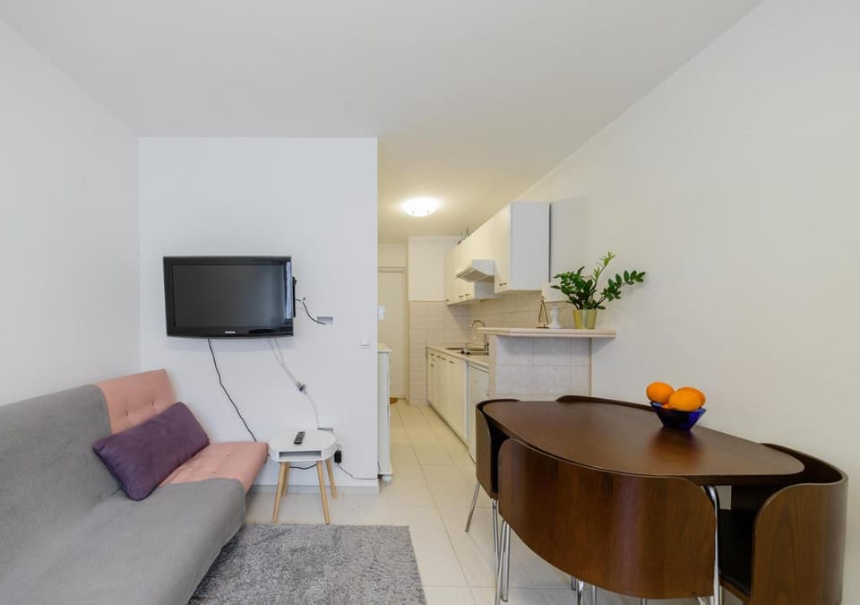Studio in the Center of Warsaw Apartment in Warsaw