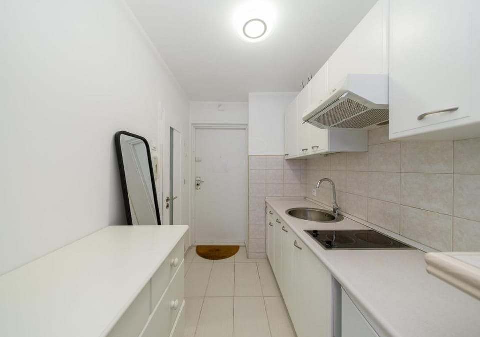 Studio in the Center of Warsaw Apartment in Warsaw