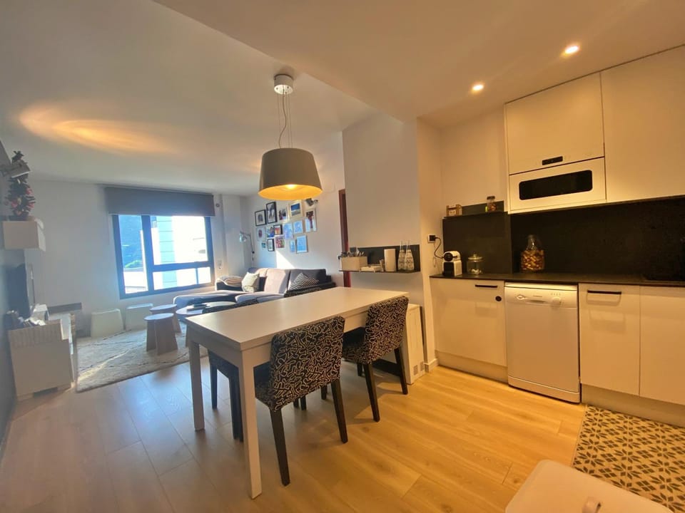 Tucamp 3.6, a 30m del Funicamp Apartment in AD200 Encamp, Andorra
