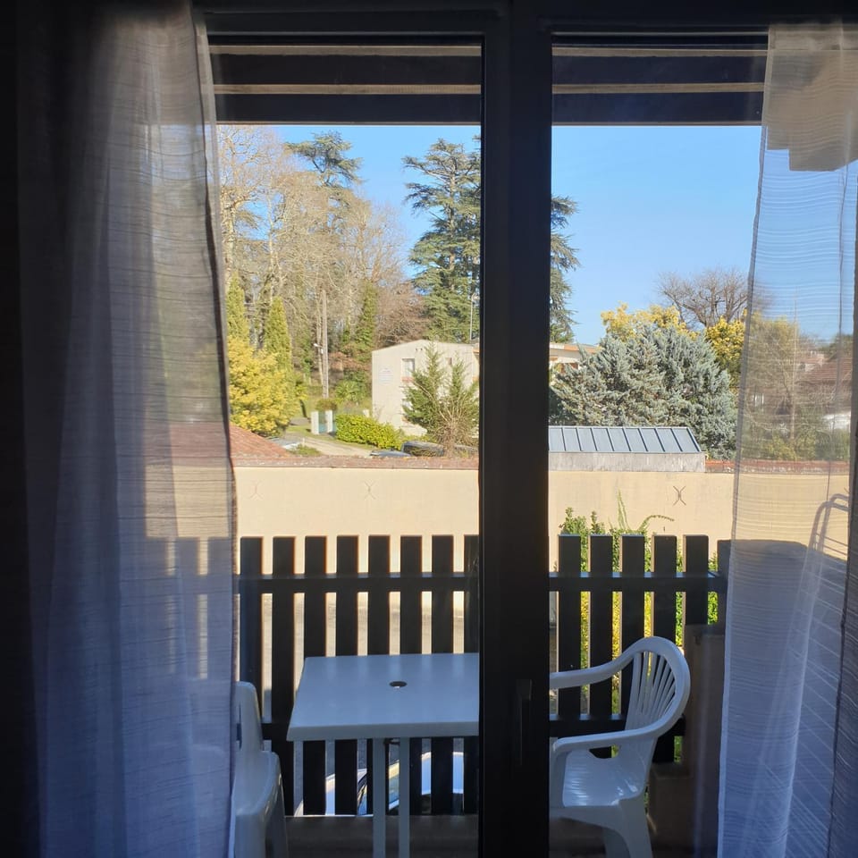 View (from property/room), Balcony/Terrace