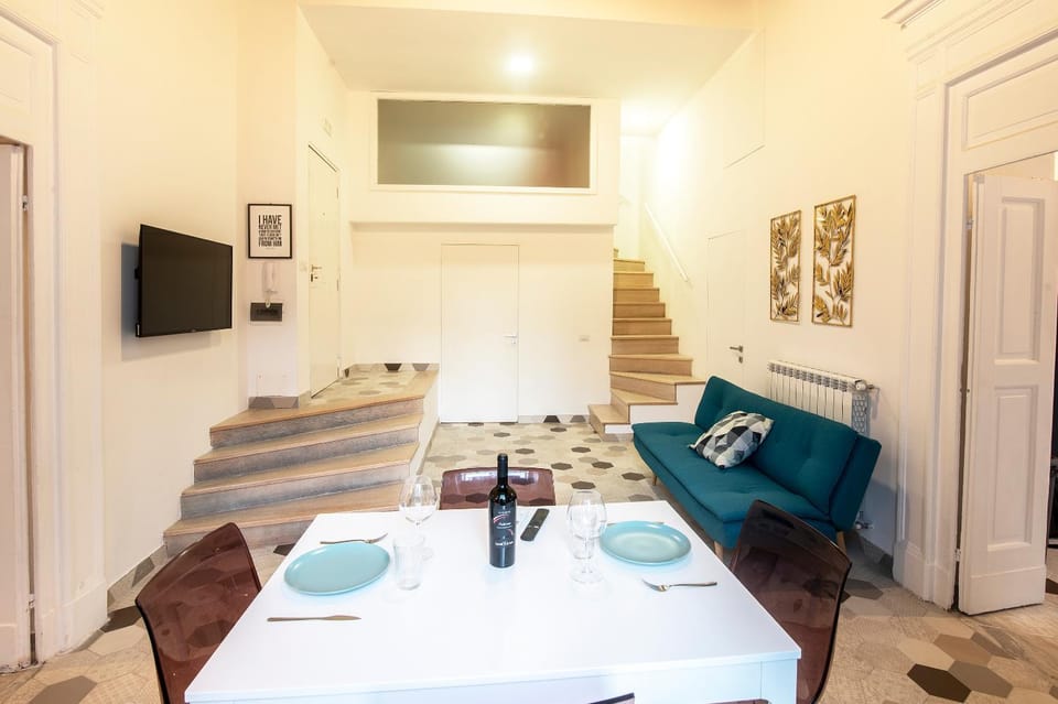 Foria Garden View Apartment in Naples