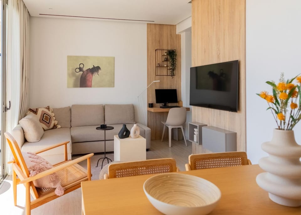 TV and multimedia, Living room, Seating area