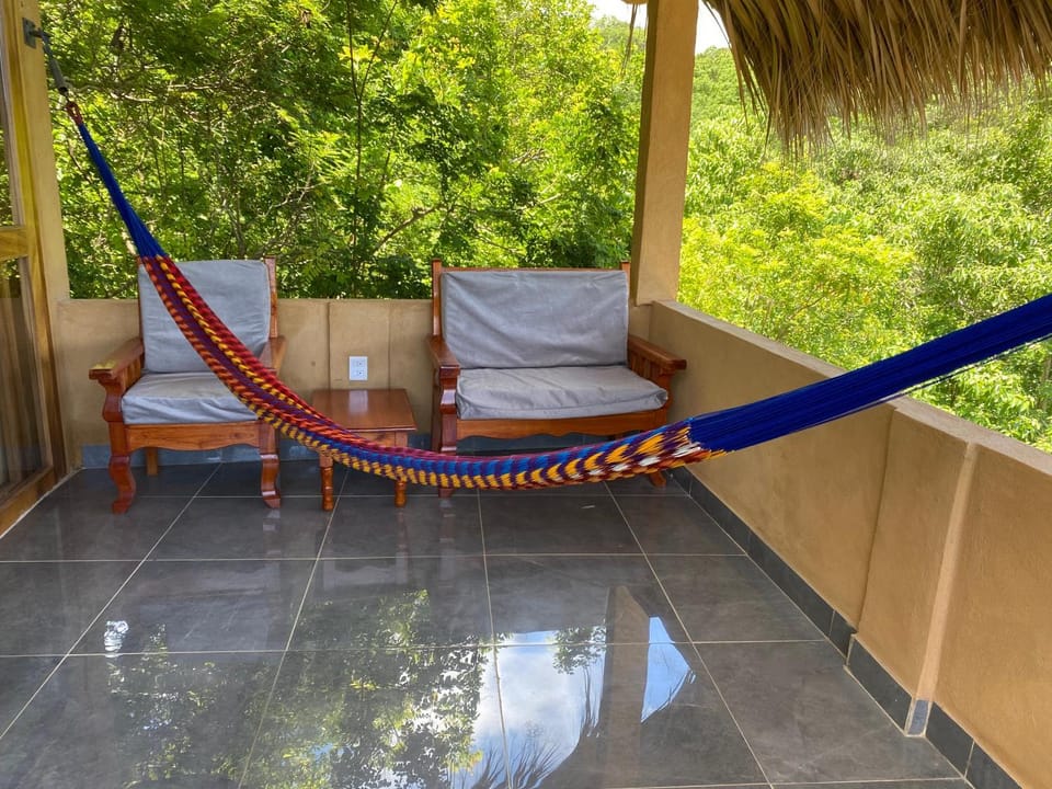 Balcony/Terrace, Living room