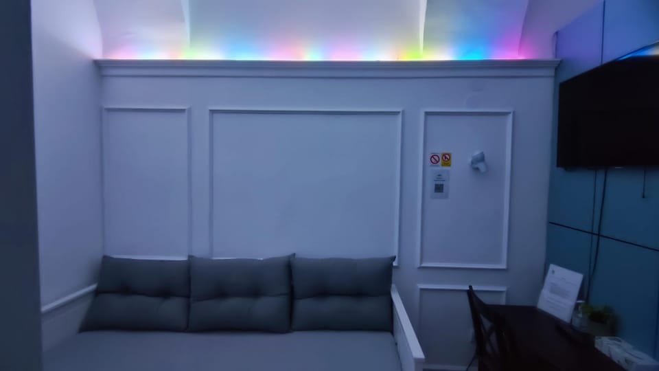 Room Angel Apartment in Novi Sad