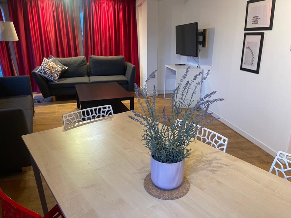 TV and multimedia, Living room