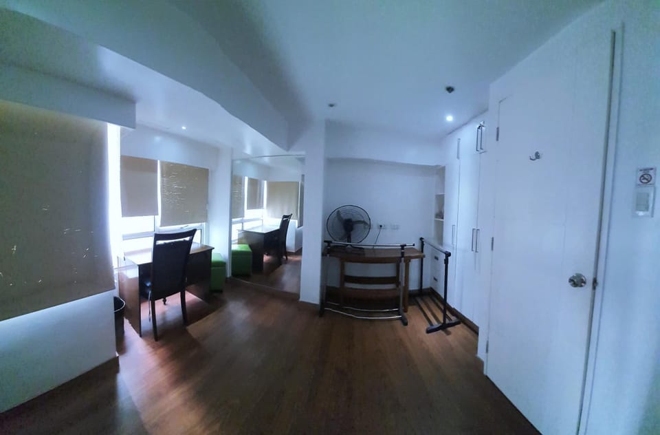 2 BR loft-type condo Fort Victoria Apartment in Makati