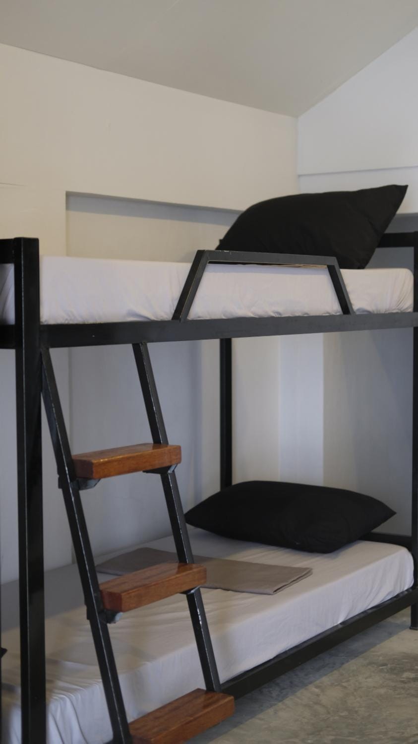 The Pod Mabini Hostel in Calabarzon