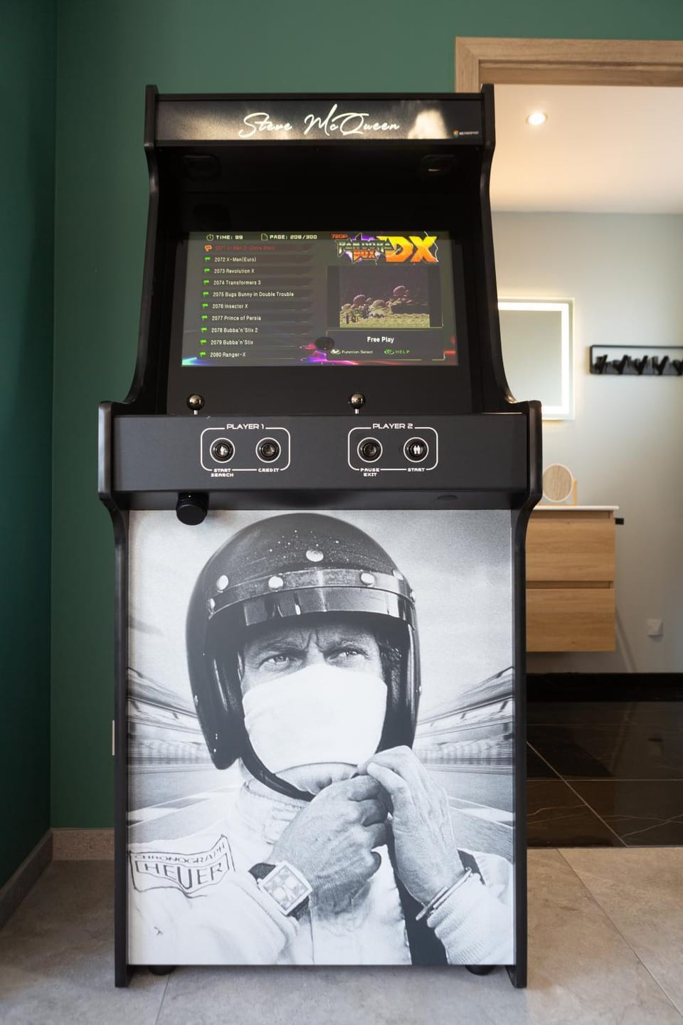 Game Room, Living room