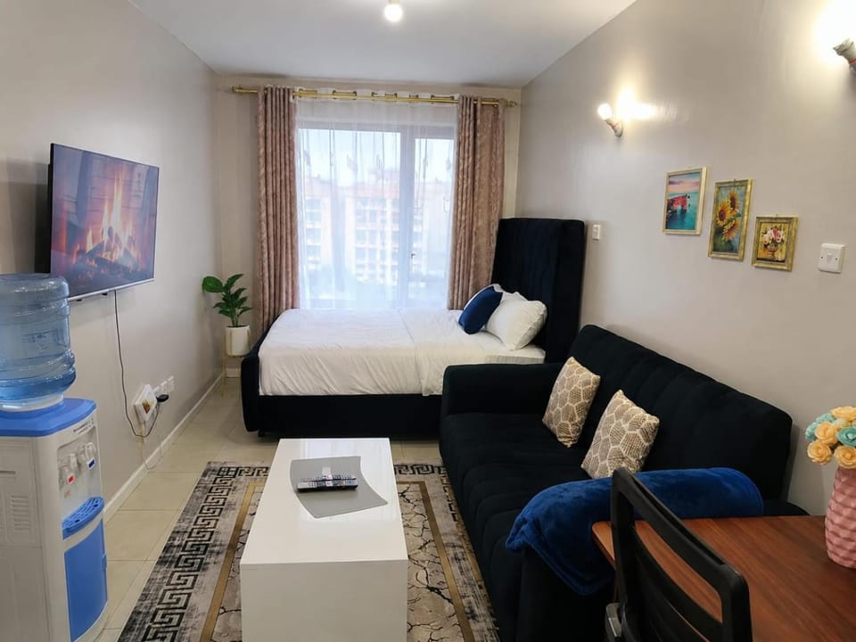 Entire serviced Coral apartment With pool Apartment in Nairobi